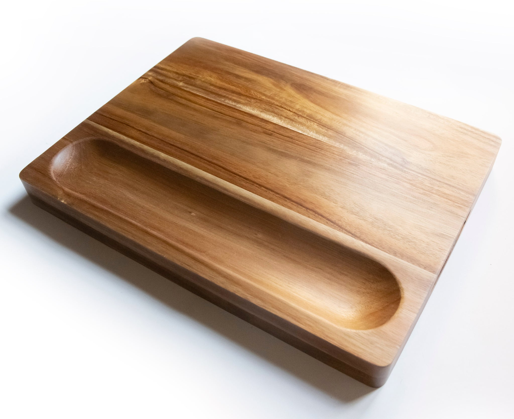 REVERSIBLE CUTTING BOARD